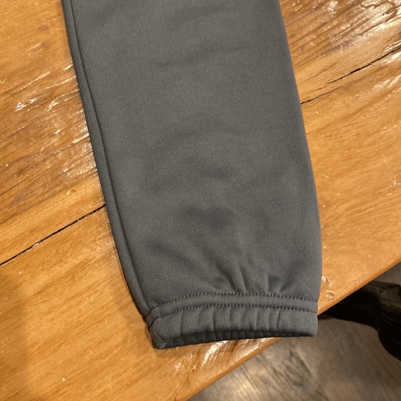 NEW Under Armour Youth Hoodie & Joggers 2pc Bundle - Picture 6 of 7